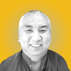 2.H.E.Khenchen-Namdrol-Rinpoche